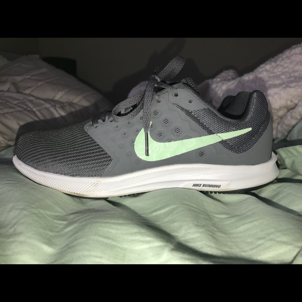 Nike women’s running sneakers